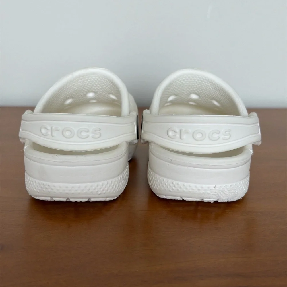 White Iconic CROCS Toddler Clogs - Cute Crocodile Detail , Comfy & Casual - 7C